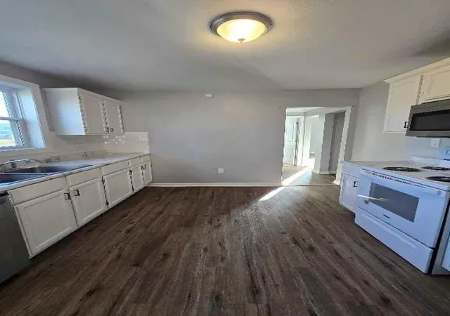 4th image of 313 E Kay St, Lansing, KS 66043 | MLS# 2613943