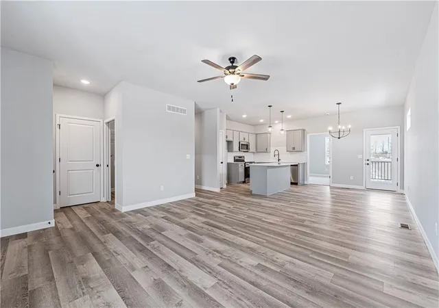 Homes for sale in Kansas City, MO | 3001 Nw 96th Ter, Kansas City, MO 64154 | MLS# 2613975