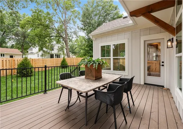 Homes for sale in Prairie Village, KS | 4617 W 72nd St, Prairie Village, KS 66208 | MLS# 2613995