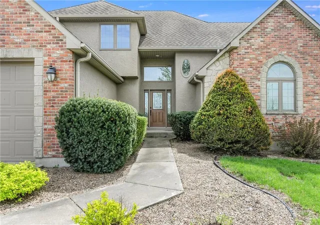 Photo 3 of Sale Pending at 7306 Golden Belt Rd, Odessa, MO 64076 | MLS# 2614078 | Listing updated on 2026-09-30