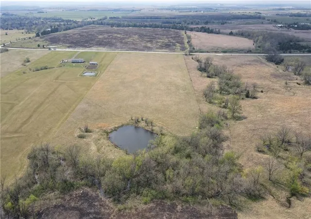 Homes for sale in Burlington, KS | 919 Juneberry Rd, Burlington, KS 66839 | MLS# 2614104