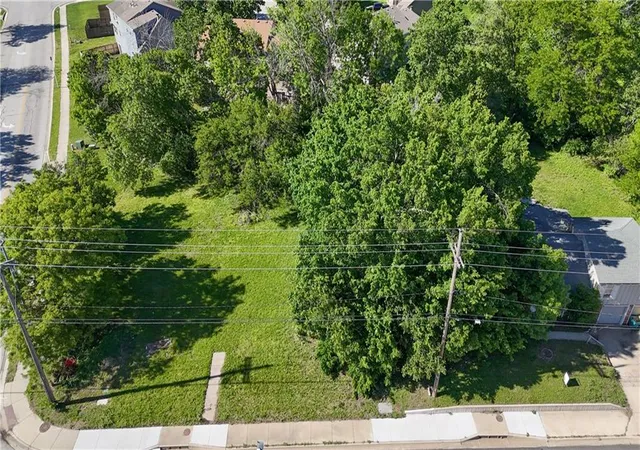 4th image of 6760 W 151St St, Overland Park, KS 66223 | MLS# 2614183