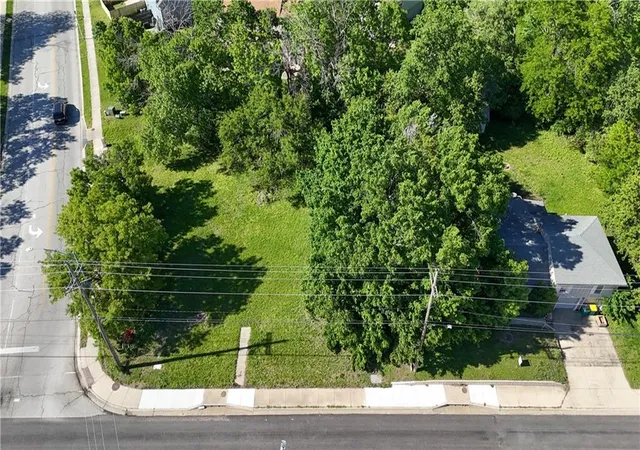 5th image of 6760 W 151St St, Overland Park, KS 66223 | MLS# 2614183