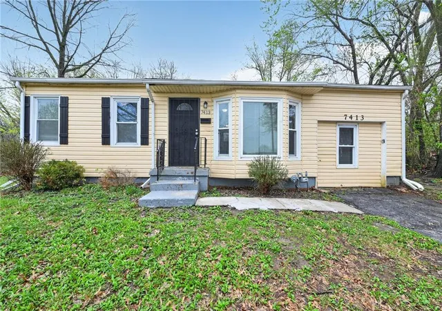 1st image of 7413 E 56th Ter, Kansas City, MO 64129 | MLS# 2614273