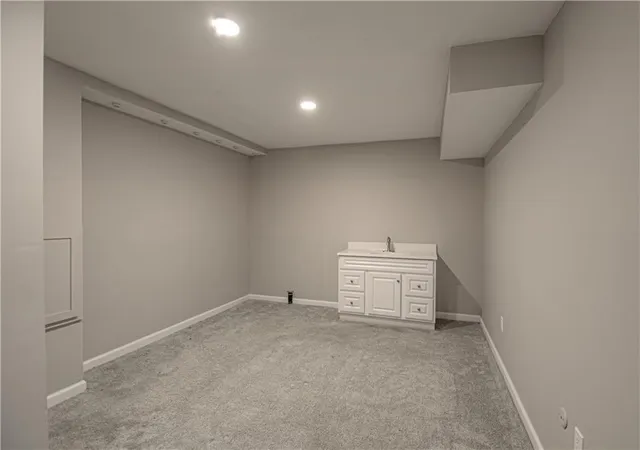 24th image of 6913 Red Oak Dr, Shawnee, KS 66217 | MLS# 2614350