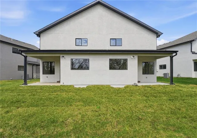 37th image of 223 225 Nw Orchard Ct, Lee's Summit, MO 64063 | MLS# 2614404