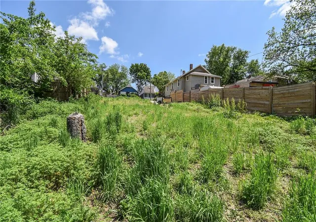 Homes for sale in Kansas City, MO | 508 Wallace Ave, Kansas City, MO 64125 | MLS# 2614534