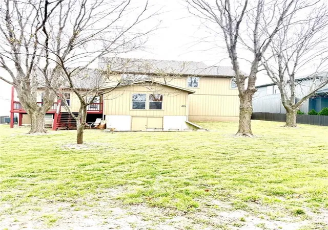 54th image of 2422 N 106th St, Kansas City, KS 66109 | MLS# 2614535