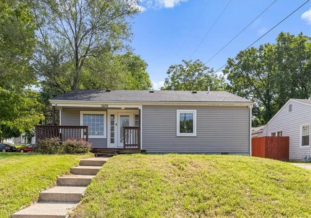 Photo 1 of Sale Pending at 2409 N 10th Street, Kansas City, KS 66104 | MLS# 2614552 | Listing updated on 2026-09-23
