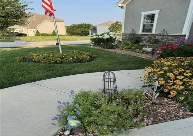 5th image of 17710 Mission Ridge Dr, Smithville, MO 64089 | MLS# 2614791