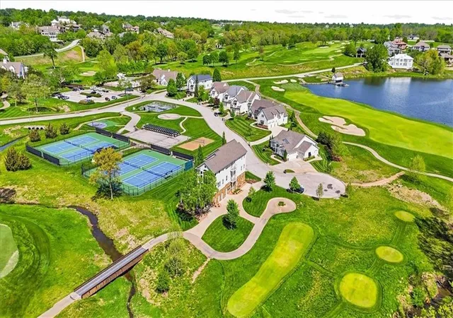 Photo 1 of Mansion for sale at 10875 Allen Way, Kansas City, MO 64152 | MLS# 2614803 | Listing updated on 2026-09-19
