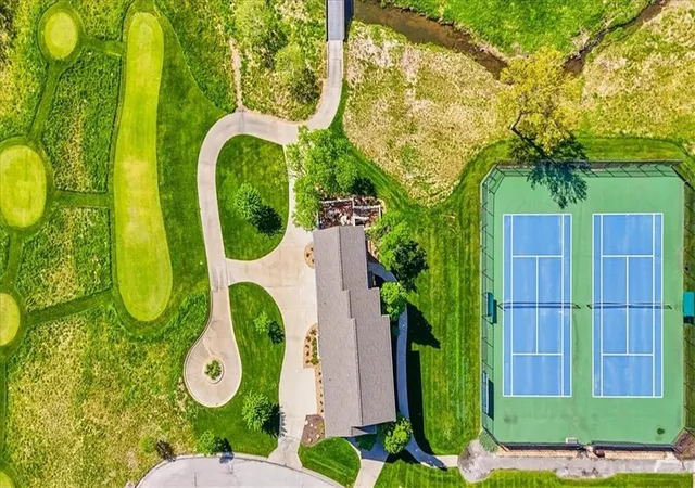 Photo 3 of Mansion for sale at 10875 Allen Way, Kansas City, MO 64152 | MLS# 2614803 | Listing updated on 2026-09-19