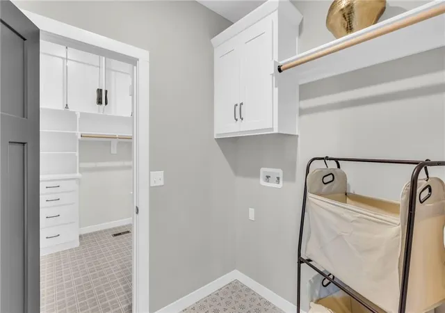 28th image of 9282 Pickering St, Lenexa, KS 66227 | MLS# 2614890