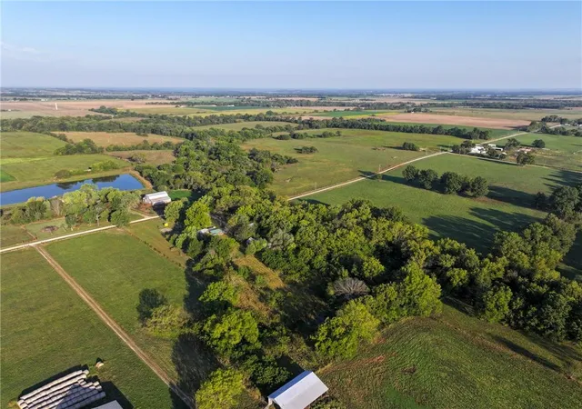 Photo 4 of Sale Pending at 9351 S 2700 Road, Harwood, MO 64750 | MLS# 2614915 | Listing updated on 2026-08-22