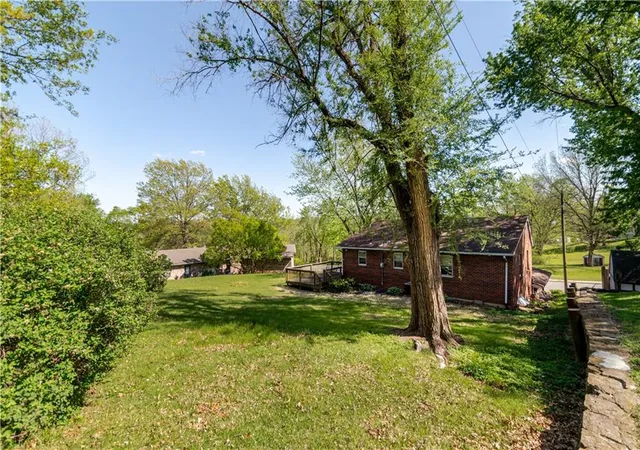 Homes for sale in Atchison, KS | 1219 Julia St, Atchison, KS 66002 | MLS# 2614921
