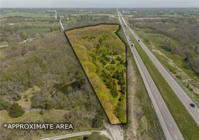 1st image of 13921 Nation Rd, Kearney, MO 64060 | MLS# 2615109