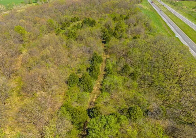 4th image of 13921 Nation Rd, Kearney, MO 64060 | MLS# 2615109