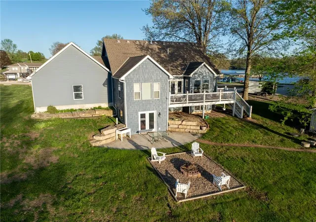 Homes for sale in Gallatin, MO | 106 Angler Pt, Gallatin, MO 64640 | MLS# 2615118