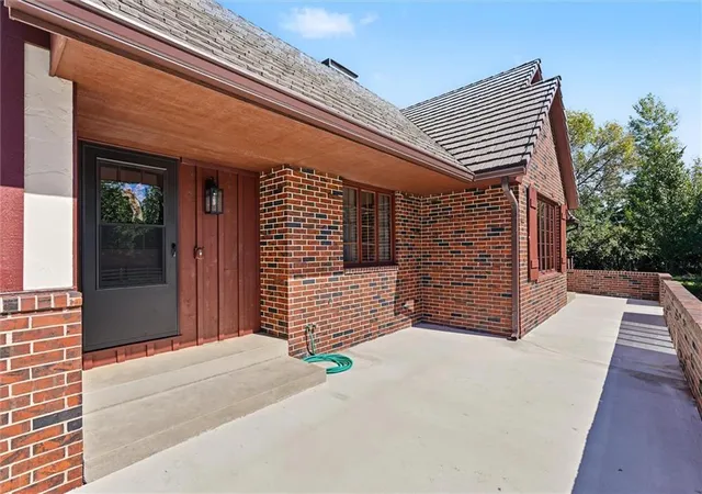 Photo 3 of Single family home for sale at 3049 Kingman Rd, Ottawa, KS 66067 | MLS# 2615175 | Listing updated on 2026-10-08
