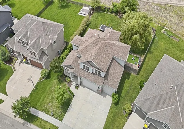 Photo 2 of Sale Pending at 16438 Agnes St, Gardner, KS 66030 | MLS# 2615217 | Listing updated on 2026-10-02