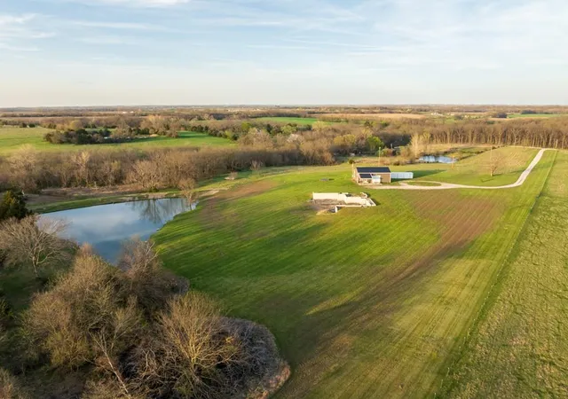 1st image of 1164 Nw 271st Rd, Warrensburg, MO 64093 | MLS# 2615321