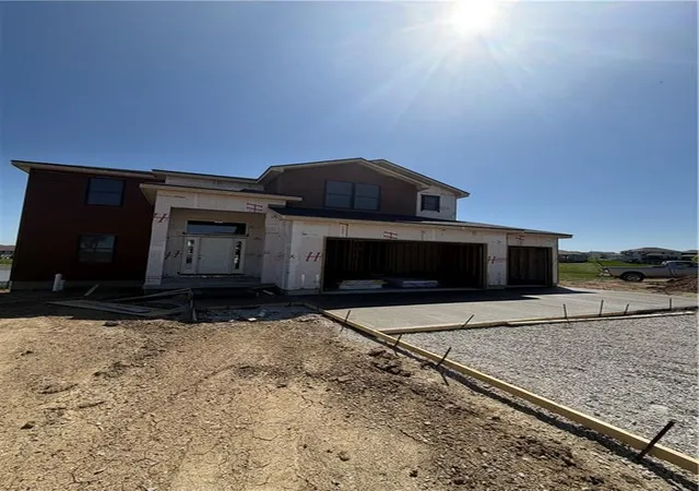 1st image of 1406 Larson Ave, Warrensburg, MO 64093 | MLS# 2615380