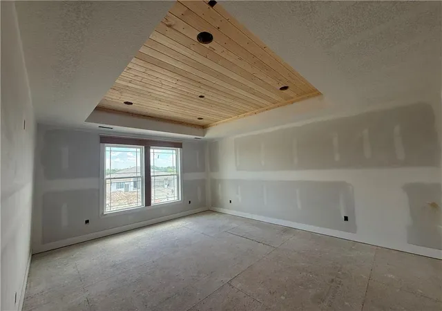 Photo 3 of Single family home for sale at 2340 Foxtail Dr, Kearney, MO 64060 | MLS# 2615384 | Listing updated on 2026-10-08