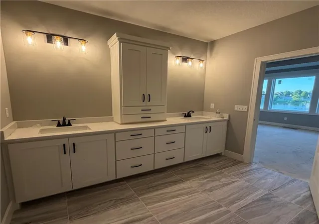 Photo 5 of Single family home for sale at 2351 Foxtail Dr, Kearney, MO 64060 | MLS# 2615395 | Listing updated on 2026-09-05