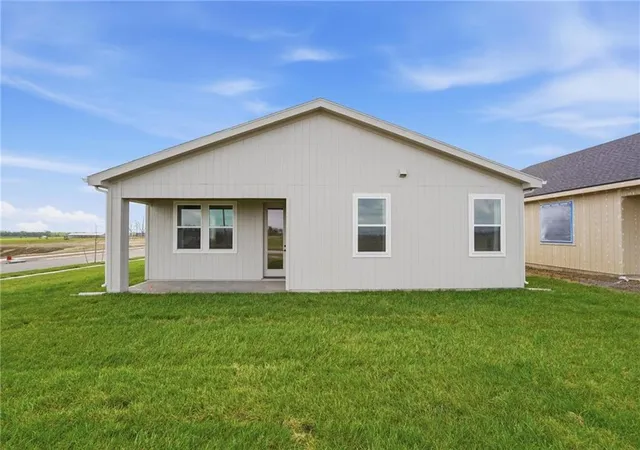 32nd image of 17618 Muncie St, Gardner, KS 66030 | MLS# 2615424