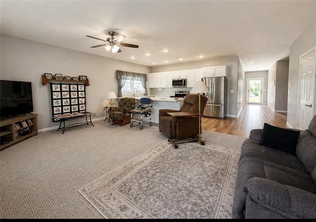 4th image of 30624 Porter Dr, Maryville, MO 64468 | MLS# 2615509