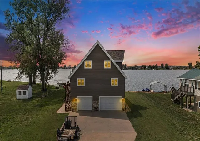Homes for sale in Craig, MO | 512 Lake Shore Dr, Craig, MO 64437 | MLS# 2615560