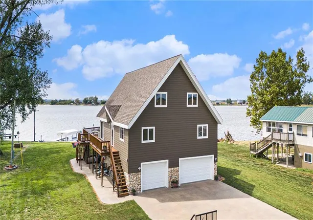 Homes for sale in Craig, MO | 512 Lake Shore Dr, Craig, MO 64437 | MLS# 2615560