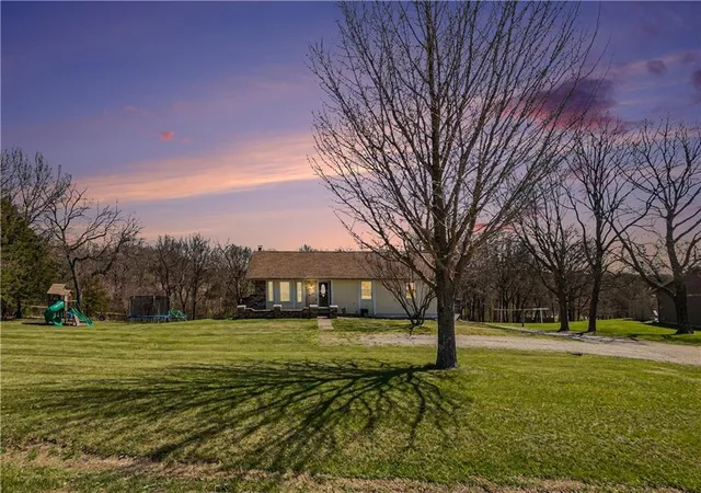 Homes for sale in Holt, MO | 6721 Se Isley Dr, Holt, MO 64048 | MLS# 2615566