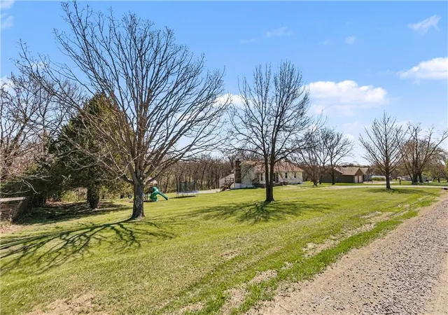 Homes for sale in Holt, MO | 6721 Se Isley Dr, Holt, MO 64048 | MLS# 2615566