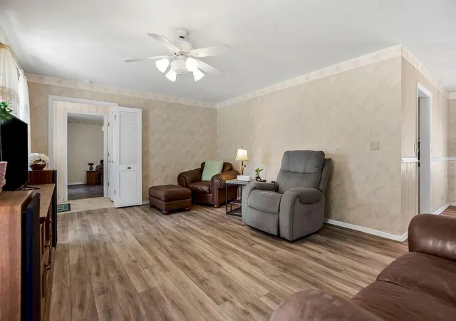Photo 3 of Sale Pending at 12116 E 46th Street, Kansas City, MO 64133 | MLS# 2615641 | Listing updated on 2026-09-07