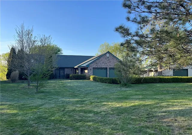 2nd image of 10306 Sw State Route Jj Hwy, St Joseph, MO 64504 | MLS# 2615740