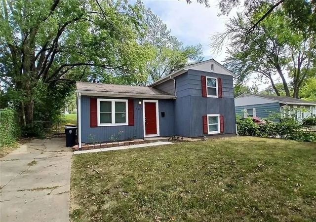 1st image of 5207 Sycamore Ave, Kansas City, MO 64129 | MLS# 2615827
