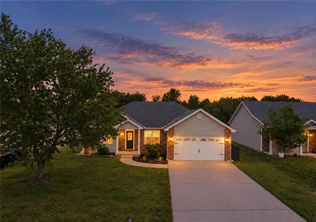 Photo 1 of Single family home for sale at 715 Iron Horse Dr, Warrensburg, MO 64093 | MLS# 2615998 | Listing updated on 2026-09-29