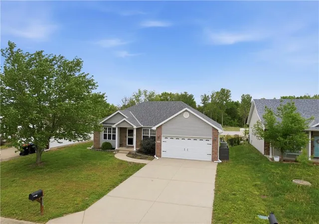 37th image of 715 Iron Horse Dr, Warrensburg, MO 64093 | MLS# 2615998