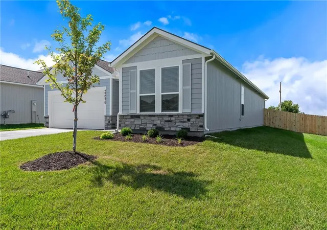 Homes for sale in Spring Hill, KS | 22575 W 214Th Ter, Spring Hill, KS 66083 | MLS# 2616022