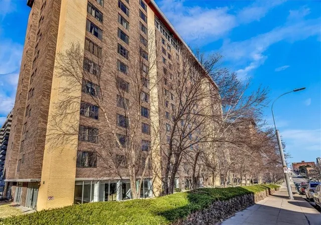 Homes for sale in Kansas City, MO | 600 E 8th St #5S, Kansas City, MO 64106 | MLS# 2616070