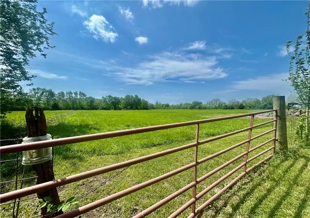 5th image of 304 W Marvin Ave, Walker, MO 64790 | MLS# 2616071