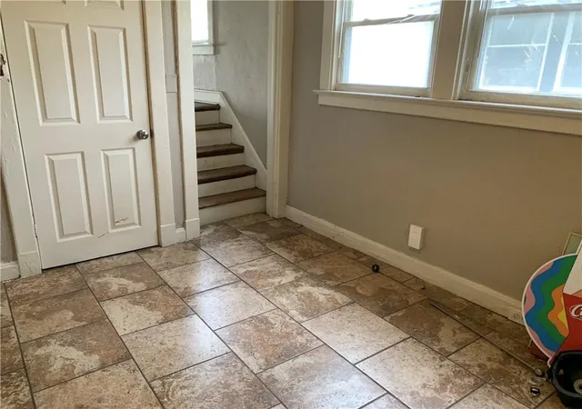 4th image of 3821 Virginia Ave, Kansas City, MO 64109 | MLS# 2616196
