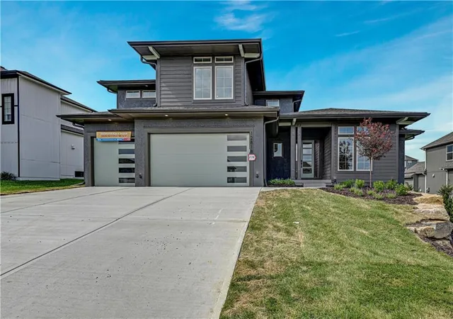 Photo 2 of Single family home for sale at 12818 W 172nd Terrace, Overland Park, KS 66221 | MLS# 2616212 | Listing updated on 2026-10-22