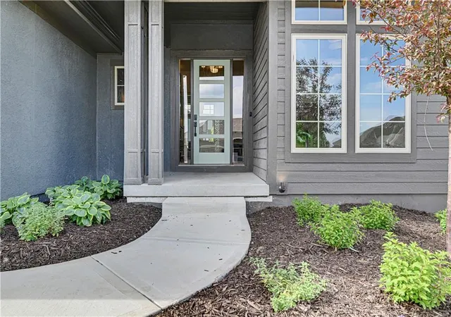 Photo 3 of Single family home for sale at 12818 W 172nd Terrace, Overland Park, KS 66221 | MLS# 2616212 | Listing updated on 2026-10-22