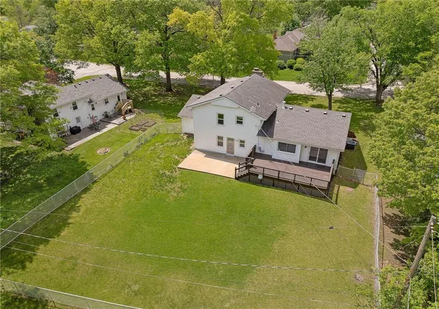 5th image of 9915 Belleview Ave, Kansas City, MO 64114 | MLS# 2616216