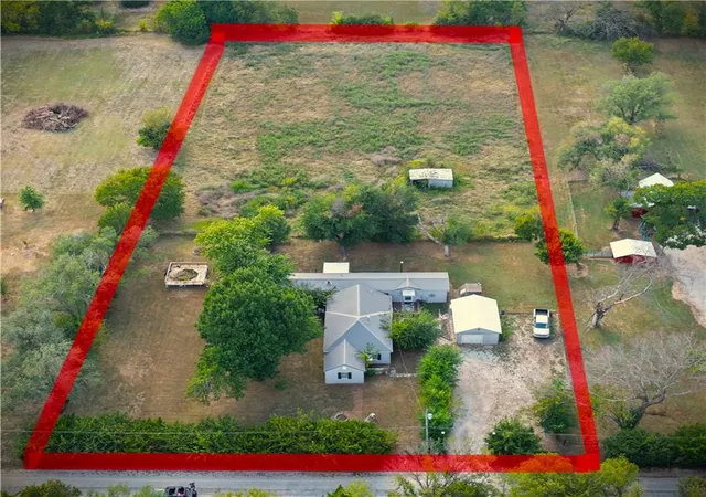 Photo 2 of Single family home for sale at 1282 1830th Street, Iola, KS 66749 | MLS# 2616217 | Listing updated on 2026-09-04