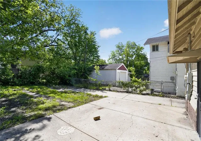 Homes for sale in Kansas City, MO | 3721 Agnes Ave, Kansas City, MO 64128 | MLS# 2616228