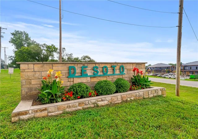 Homes for sale in De Soto, KS | 8638 Eagle Creek Dr, De Soto, KS 66018 | MLS# 2616266