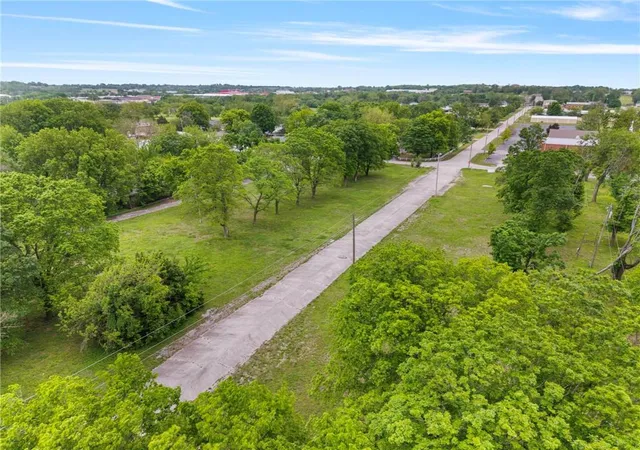 Homes for sale in Fort Scott, KS | 1920 S Hungtington/horton St S, Fort Scott, KS 66701 | MLS# 2616450